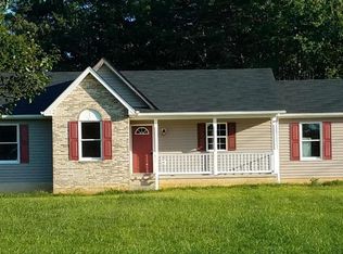 37771 Mohawk Dr, Charlotte Hall, MD 20622