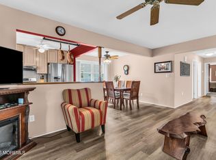 21 Mariner Pl, Brick, NJ 08723