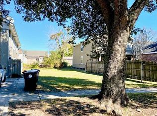 1823 Ursulines Ave, New Orleans, LA 70116