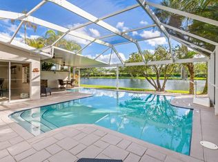 9230 Heathridge Dr, West Palm Beach, FL 33411