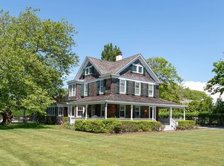 19 Bayfield Ln, Westhampton Beach, NY 11978