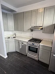 33-11 Broadway, #2