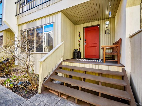 4th image of 935 N Pennsylvania Street #12