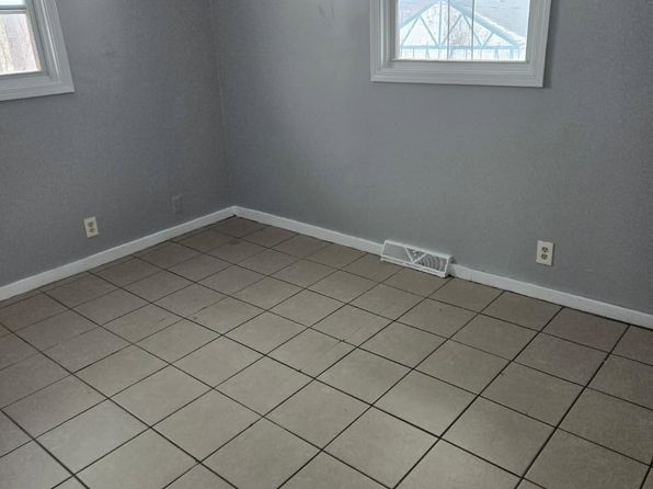 5450 N 92nd St #5450