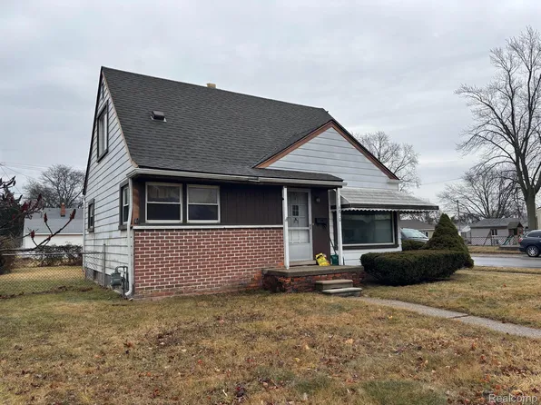 6810 Gilman St, Garden City, MI 48135