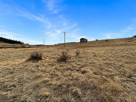 5th image of 2384 Arrowhead Drive