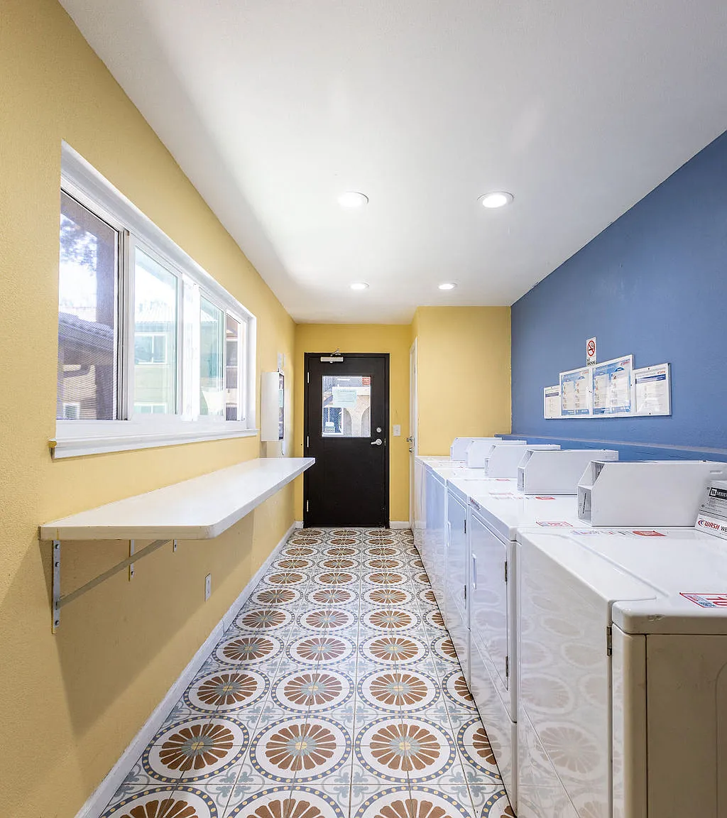 Terrazo Apartments — Photo 2