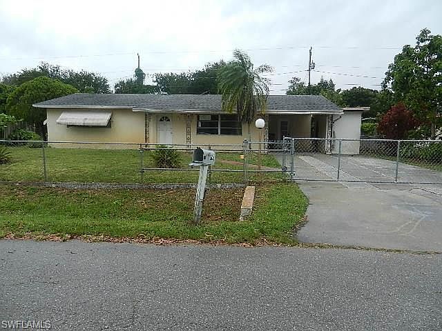 1st image of 304 Stewart Ln