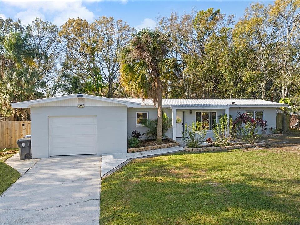 1st image of 432 COUNTRY CLUB DRIVE