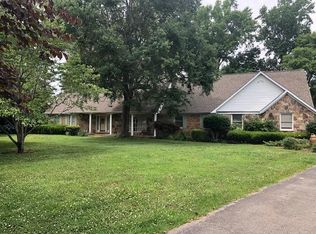 1480 Dripping Springs Rd, Winchester, TN 37398