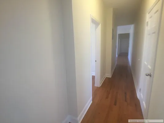 Rented by Sovereign Associates | media 20