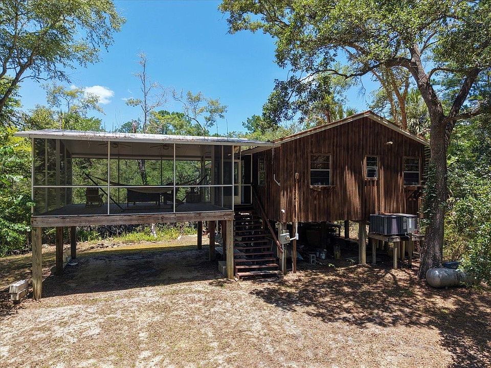 1st image of 10825 Aucilla River Estates Rd