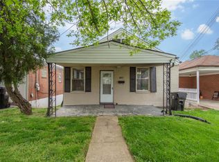 1149 Watts St, Saint Louis, MO 63130