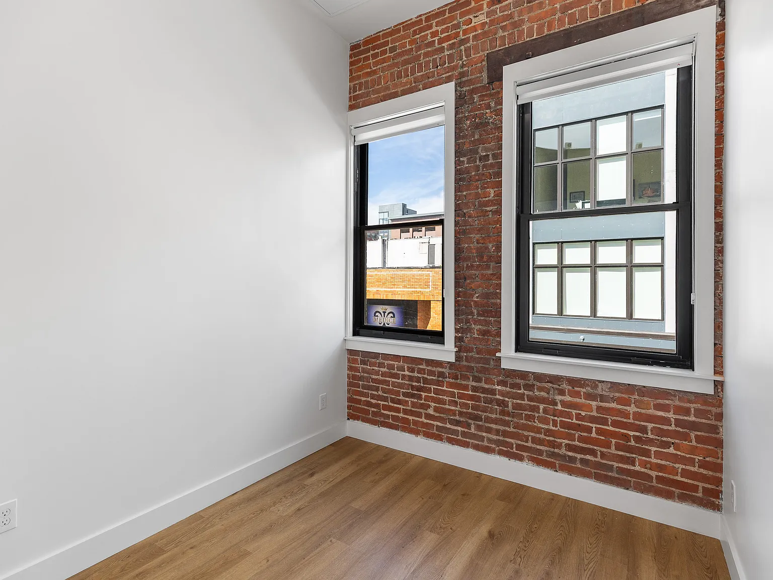 1 bed, $2,350 — Photo 2