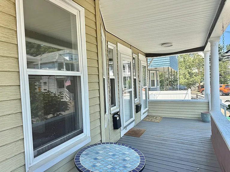 39 Dunbar Ave #1 — Photo 3