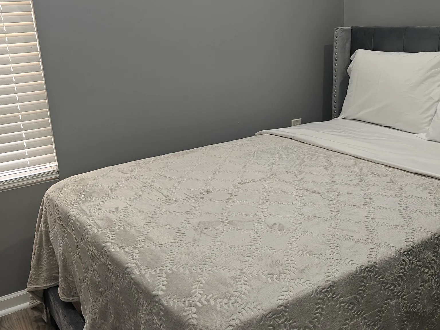 3 bed, $1,500 — Photo 2