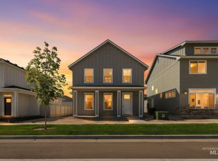 330 E Mayfield Springs Blvd, Boise, ID 83716