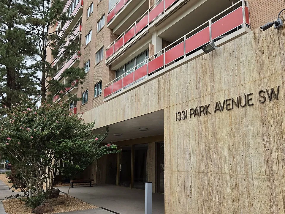 1331 Park Ave SW #212
