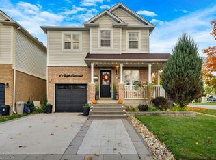 4 Swift Cres, Cambridge, ON N1P1J4