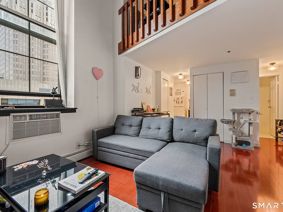 124 Court St #505