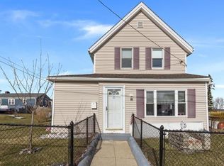 76 Thorndike St, Revere, MA 02151