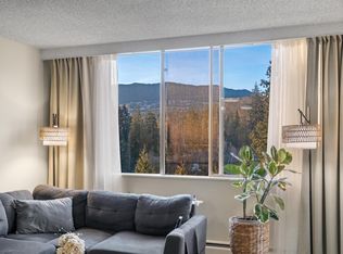 2012 Fullerton Ave #1205, North Vancouver, BC