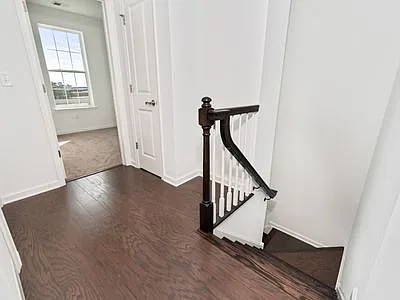 301 Discovery Rd — Photo 4