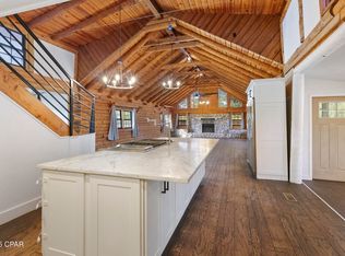 9027 Crook Hollow Rd, Panama City, FL 32404