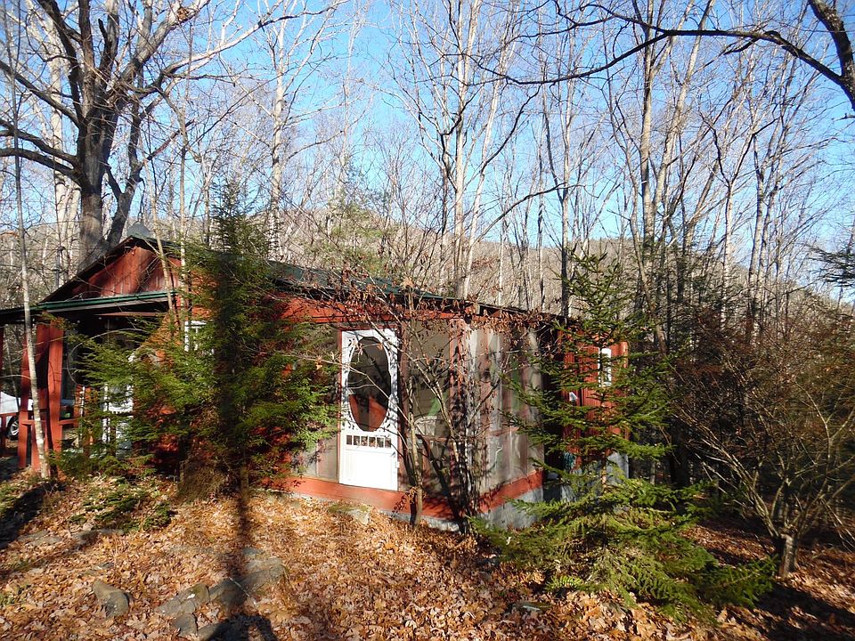 138 Paddock Ln, Dunmore, WV 24934 Zillow