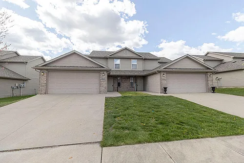 3927 Snowy Owl Dr Photo 1
