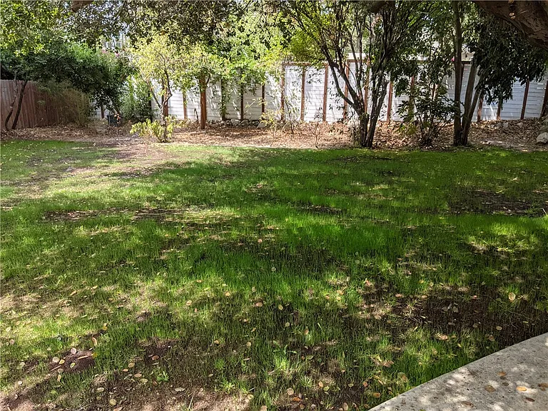 5325 La Forest Dr — Photo 23