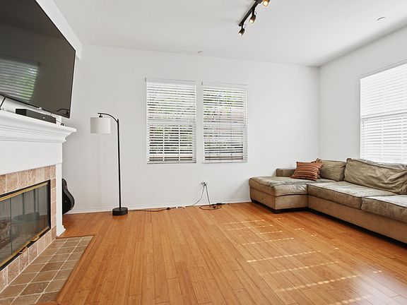2nd image of 13080 Pacific Promenade APT 119