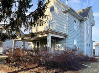 411 N Grand St, Chariton, IA 50049