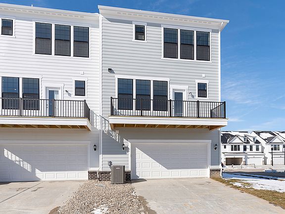 2nd image of 3251 Morab Dr