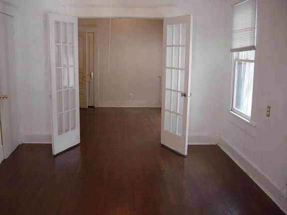 3rd image of 103 S Osceola Ave