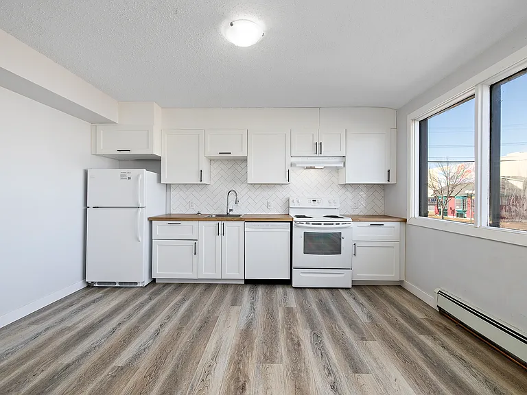 10207 107th Ave NW — Photo 37