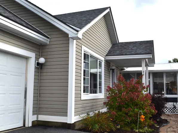 28 Griswold Drive, Rutland City, VT 05701