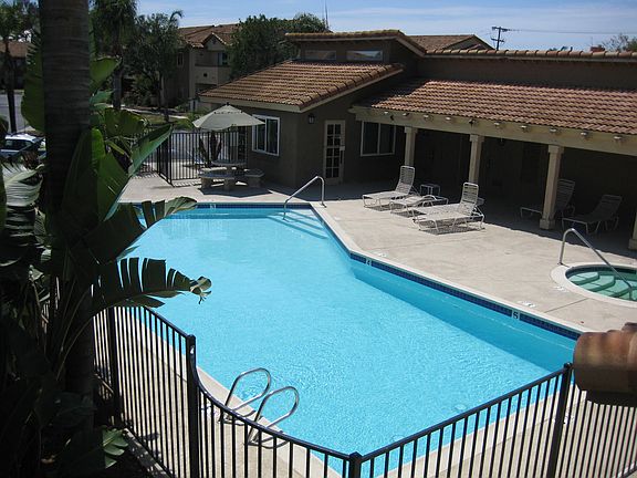 2nd image of 222 Woodland Pkwy Unit 255