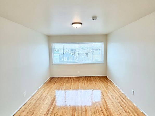 560 26th Ave #22