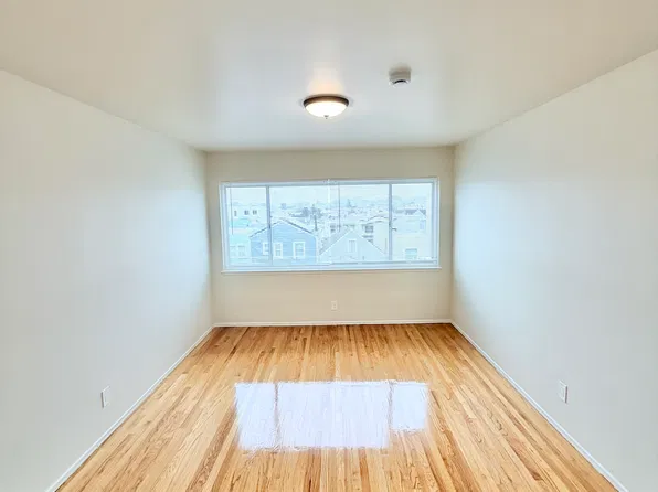 560 26th Ave #22, San Francisco, CA 94121
