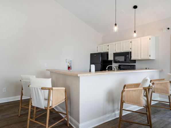 2302 E Wallen Rd #8704C