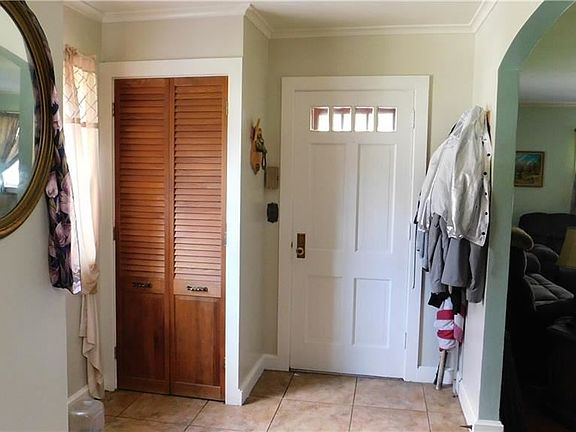 2nd image of 401 E Naples St