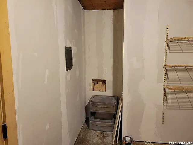 5405 Borchers Dr — Photo 15