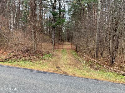 Interlaken Cross Rd, Stockbridge, MA, 01262