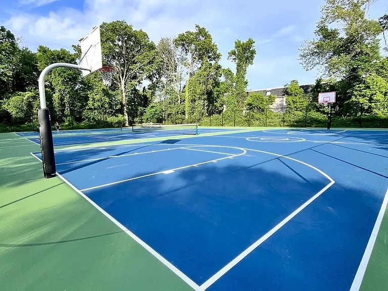 2 Elizabeth Ct — Photo 5