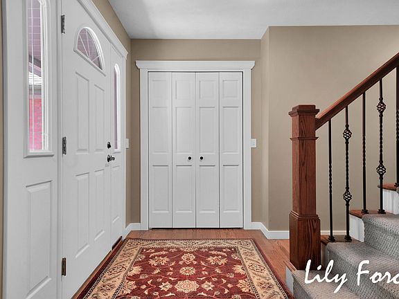 5th image of 6173 Sunningdale Dr