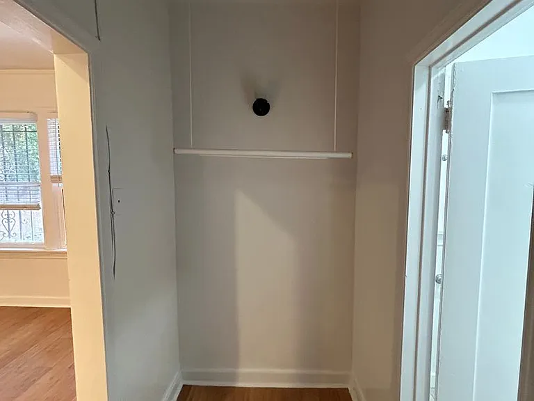 Val D' Kingsley LLC — Photo 31