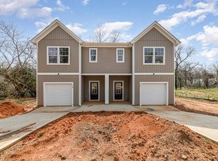 126 & 130 E Bell St, Statesville, NC 28677