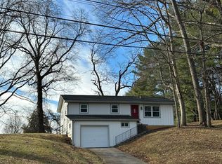 317 Rosemary Ln, Piney Flats, TN 37686