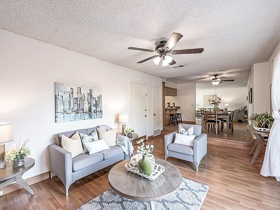 4th image of 6195 Marguerite Dr